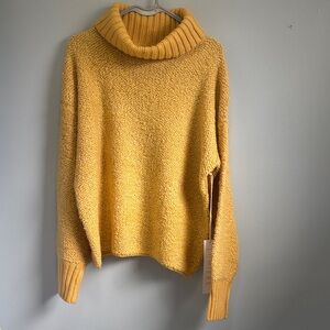 NWT Lumiere Women's Golden Yellow Turtleneck Sweater